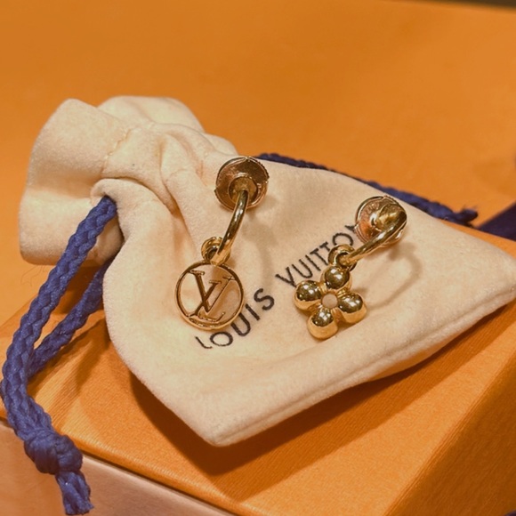 Louis Vuitton Jewelry Authentic Louis Vuitton Blooming Earrings